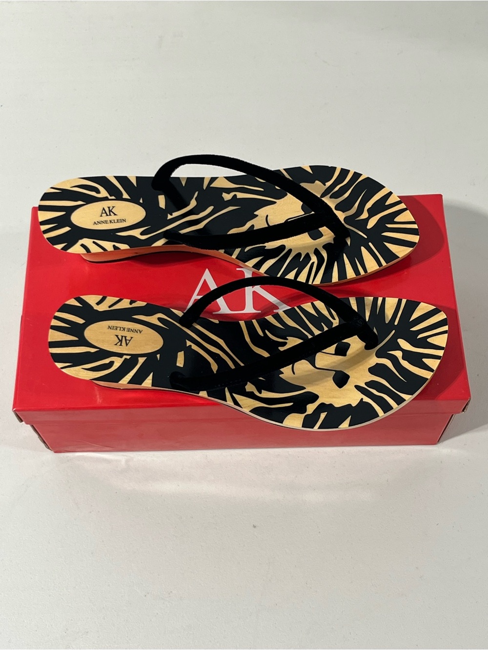 Anne Klein Black & Gold Zebra Flip Flops